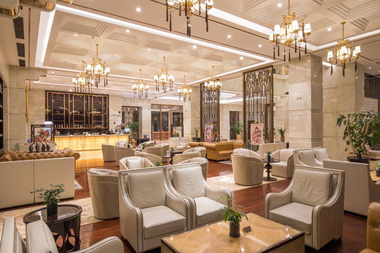 Royal Garden Hotel Shanghai-Free Shuttle To And From Disney & Pvg & Close Metro Line2 Easy To Sha New Expo Eksteriør billede