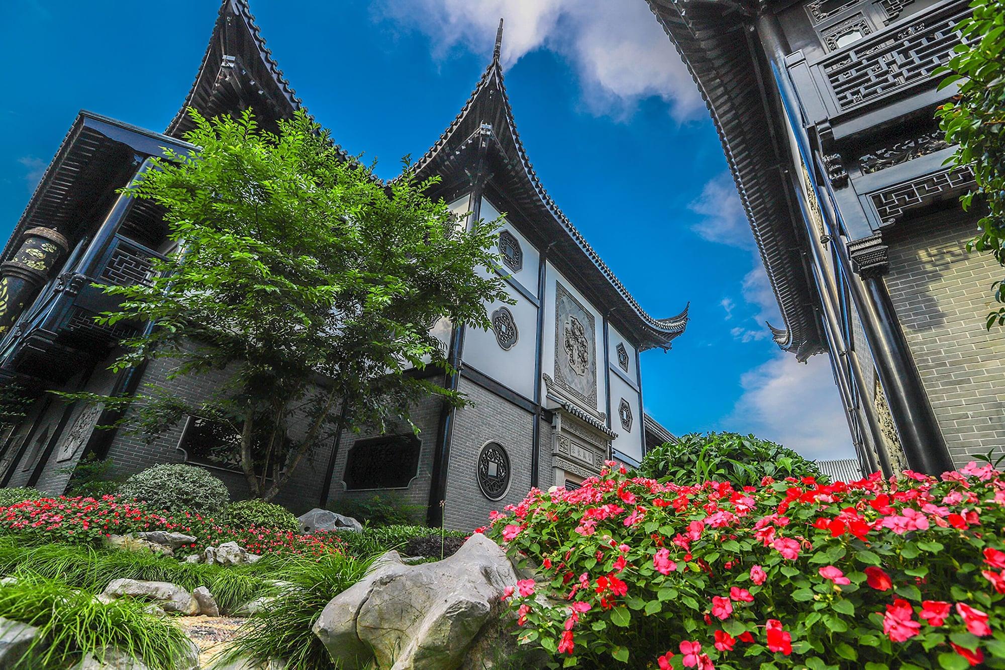 Royal Garden Hotel Shanghai-Free Shuttle To And From Disney & Pvg & Close Metro Line2 Easy To Sha New Expo Eksteriør billede