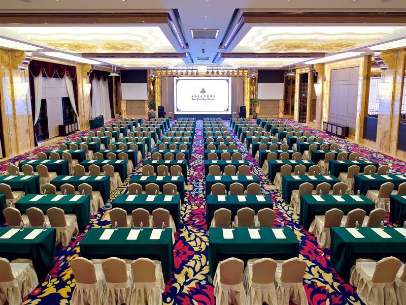 Royal Garden Hotel Shanghai-Free Shuttle To And From Disney & Pvg & Close Metro Line2 Easy To Sha New Expo Eksteriør billede