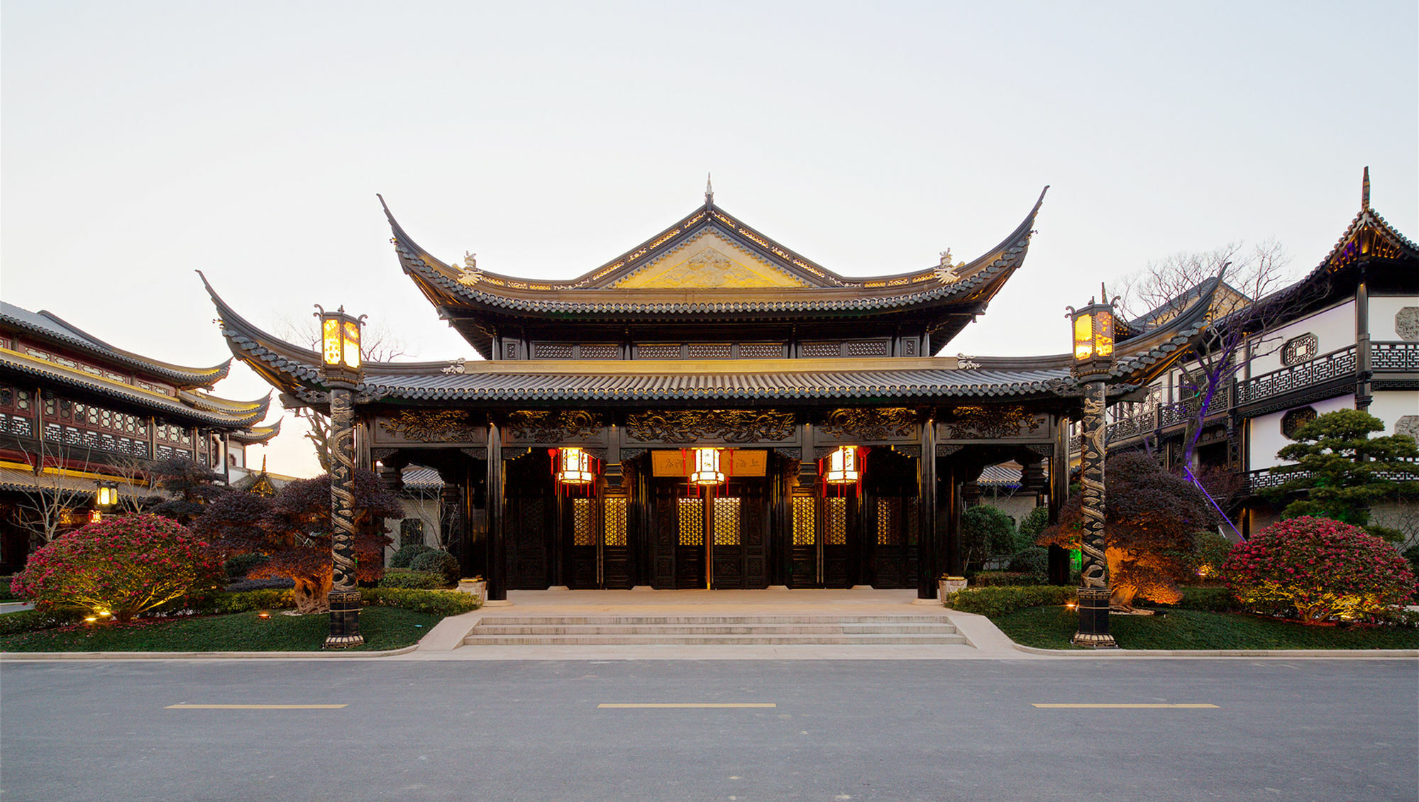 Royal Garden Hotel Shanghai-Free Shuttle To And From Disney & Pvg & Close Metro Line2 Easy To Sha New Expo Eksteriør billede