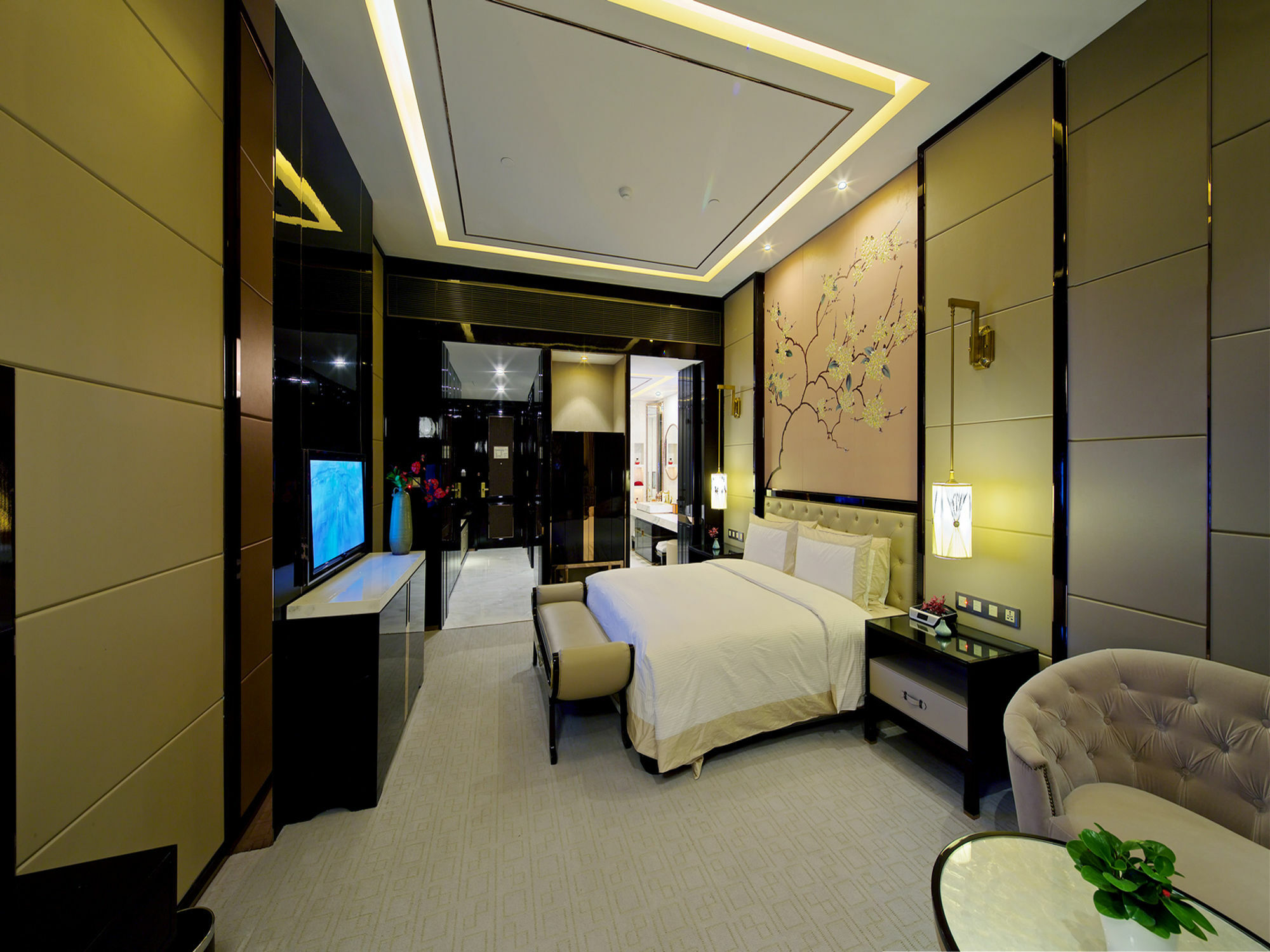 Royal Garden Hotel Shanghai-Free Shuttle To And From Disney & Pvg & Close Metro Line2 Easy To Sha New Expo Eksteriør billede