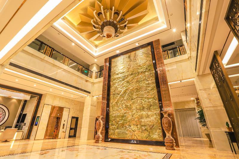 Royal Garden Hotel Shanghai-Free Shuttle To And From Disney & Pvg & Close Metro Line2 Easy To Sha New Expo Eksteriør billede